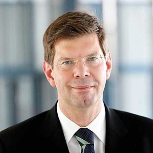 Prof. Dr. Burghard Hermeier | Rektor